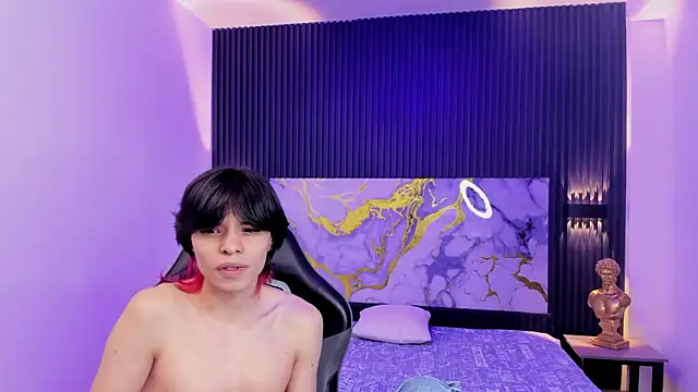 Sylasfrost 网络视讯表演