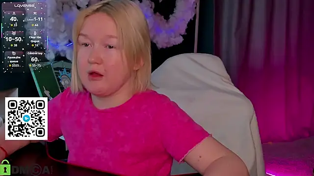 Sembang XXX Secara Langsung Sara_Robinson