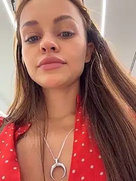 AngelinaTeller Chat XXX live