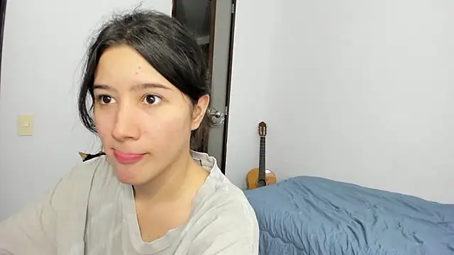 Chatroom XXX en direct de Eli_dl