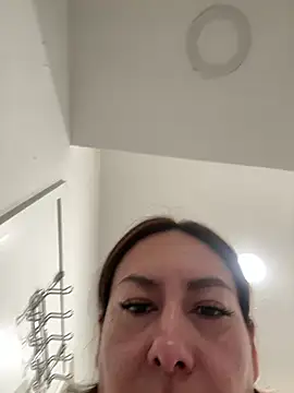 Chat XXX en directo de IAmScarlettLove