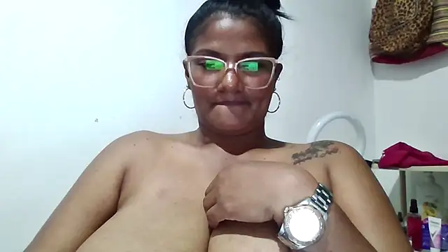 alejandraboobs07 Live XXX-Chat