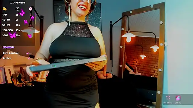 Chatroom XXX en direct de Samantha_mature56