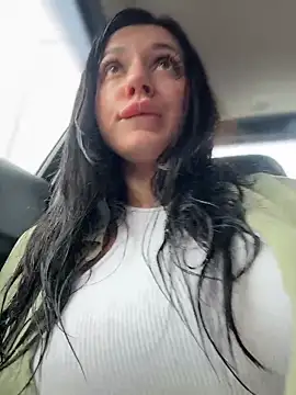 JulliaVegas 现场XXX聊天