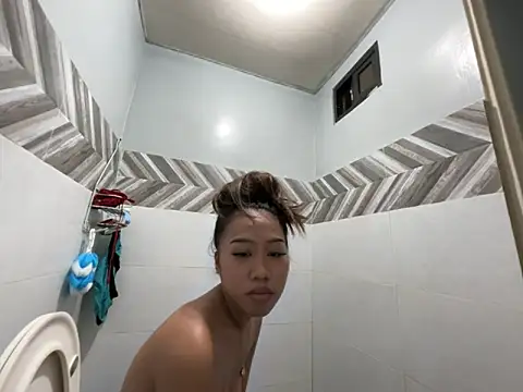 PinayLina18 Live XXX-Chat