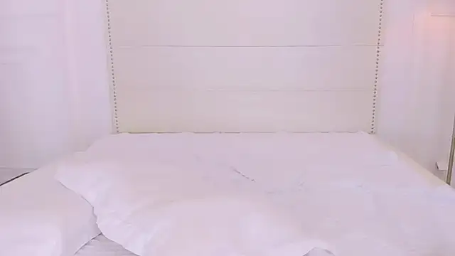 NoraAddams' Live XXX Chat