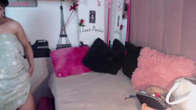 petite_coral Live XXX-Chat