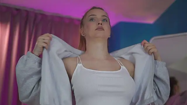 ElyssawetXX 现场XXX聊天