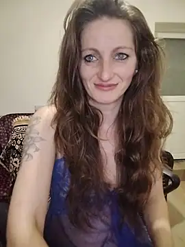 Živý XXX chat CrazyMaya39