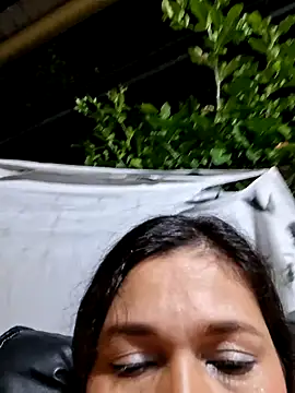 Dirty-Mature35 现场XXX聊天