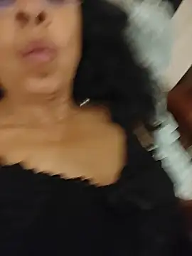 NakedMILFx Live XXX-Chat