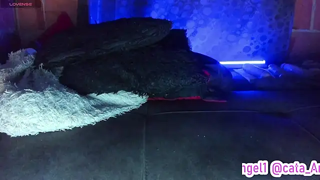 Chat XXX ao vivo de Cata-angel