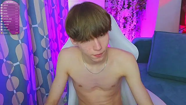 cuMte_boy élő XXX-chatje