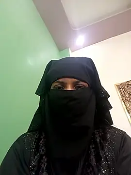 Aafreen_36: διαδικτυακό σόου στην κάμερα