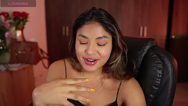 SaraParisi Chat XXX in diretta