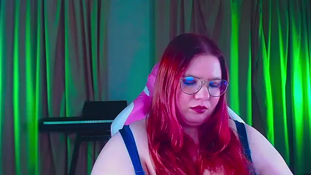 Ariakashin Live XXX chat