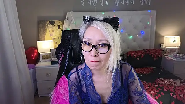 RoxalanaStar 라이브 XXX 채팅