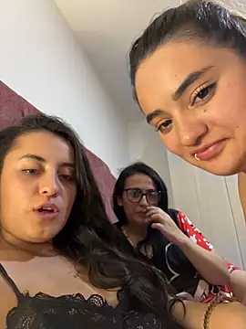 Antonella_Julieta Live XXX-Chat