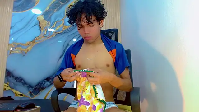 Chat XXX en directo de DaviidBuckx_