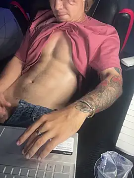 AngelLatinBoy: вебкам-шоу