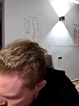 XXX chat uživo modela kylie_blck