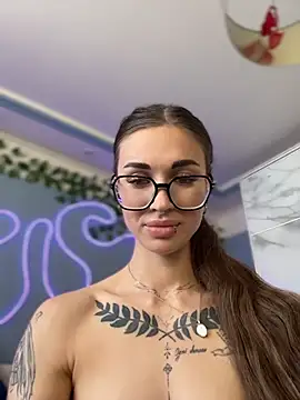 Charming_Ritta Live XXX Chat