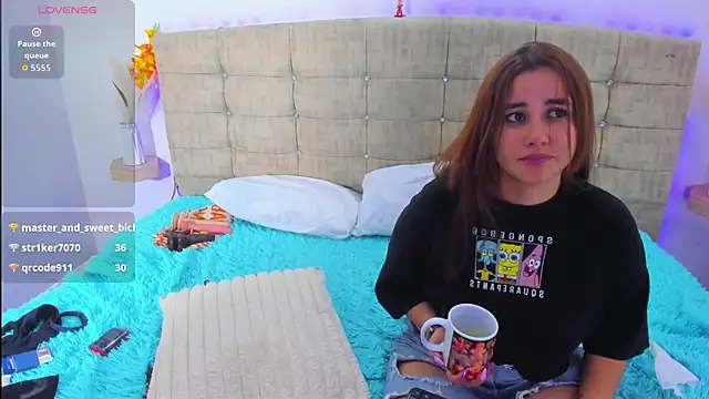 Chat +18 de Catherine_summer1 ao vivo