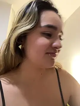 Antonella_JulietaのライブXXXチャット