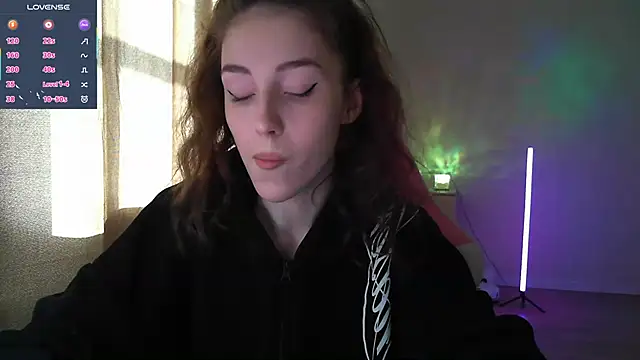 eskatmi Chat XXX live