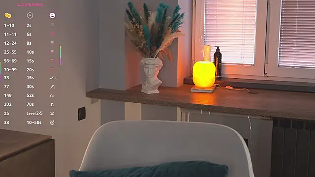 Chat +18 de OssieCrews ao vivo