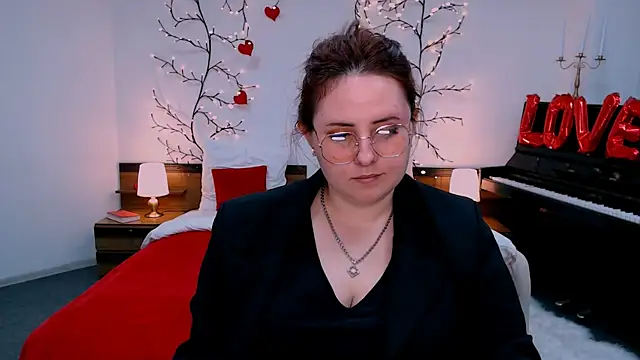 Hennessy_bunny's Live XXX Chat