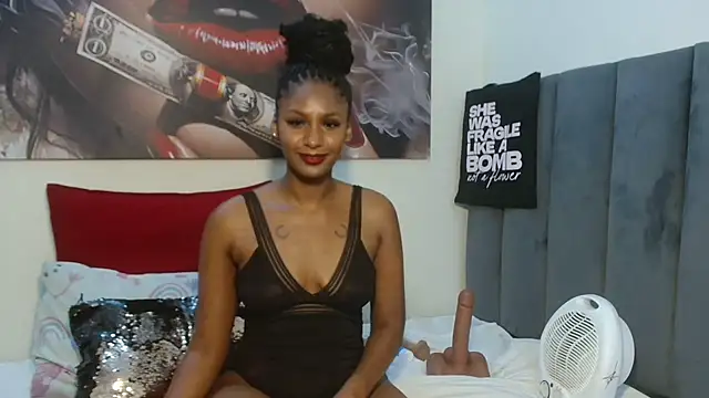 Moreish-06のライブXXXチャット