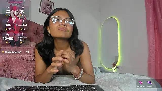 Онлайн чат XXX luna_velveth