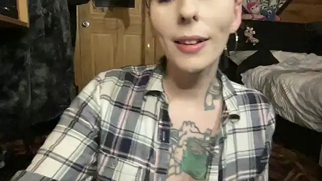 TeenyDoll's Webcam Show