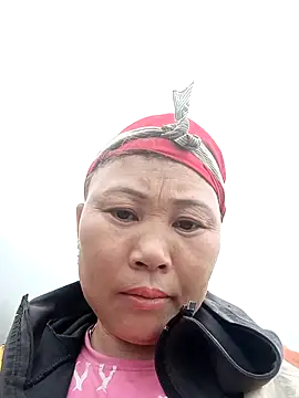 kalara_kail élő XXX-chatje