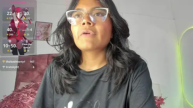 luna_velveth Adlı Modelin Canlı XXX Sohbeti