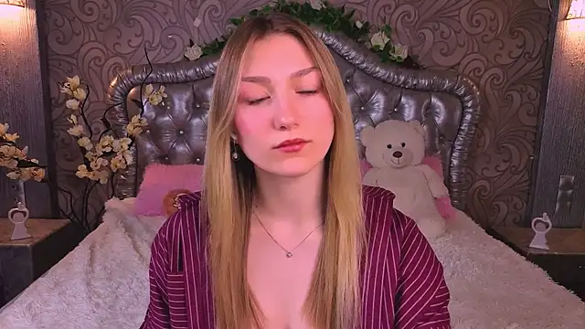 XXX chat uživo modela AngelAnabelle