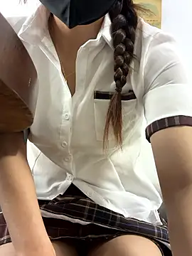 Cara-02 Live XXX-chat