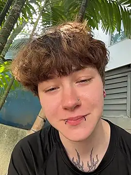 XXX chat uživo modela IceMur