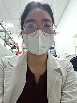 Živý XXX chat HinaLovely