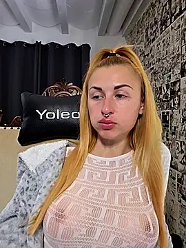 kylie_blck's Webcam Show