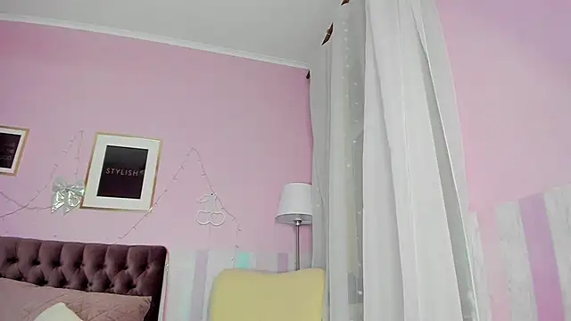 Онлайн чат XXX Evalaniss