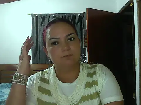 Roja_tentacion Live XXX-Chat