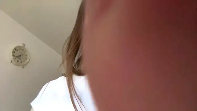 ElsieKuhlmann's Live XXX Chat