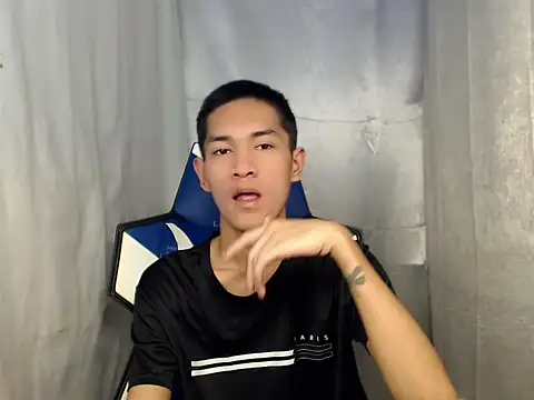 riks_tyler – Naživo XXX chat