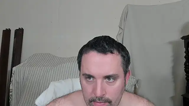 Metalstud: вебкам-шоу