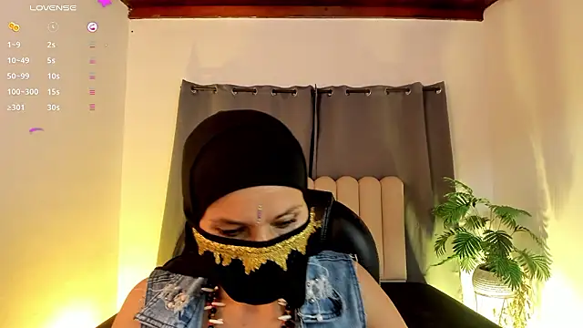 Chat +18 de Latifa_ali ao vivo