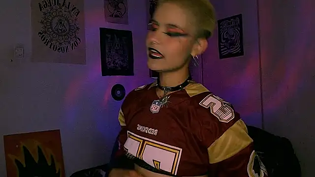 alex_one888 Adlı Modelin Canlı XXX Sohbeti