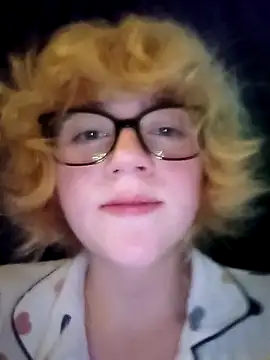 mcjbgfhgjhiiilllufjyf Chat XXX live