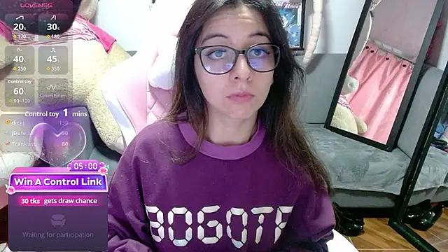 Maggie_Fox3 Adlı Modelin Canlı XXX Sohbeti